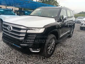 New Toyota Land Cruiser 2025 Black