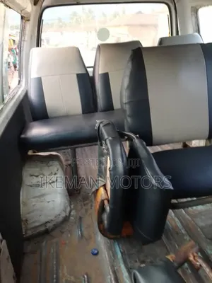 Hyundai H-100 2002 White