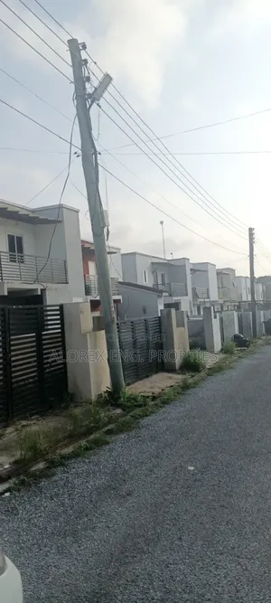 2bdrm Duplex in Oyarifa, Pentecost for sale