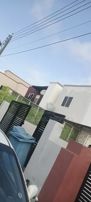 2bdrm Duplex in Oyarifa, Pentecost for sale