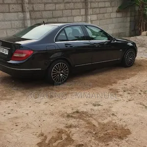 Mercedes-Benz C250 2013 Black