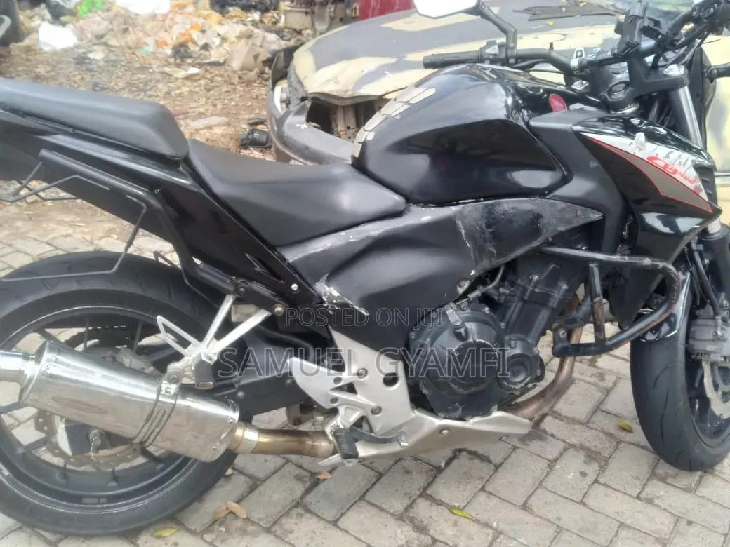 Yamaha Gear 2010 Black