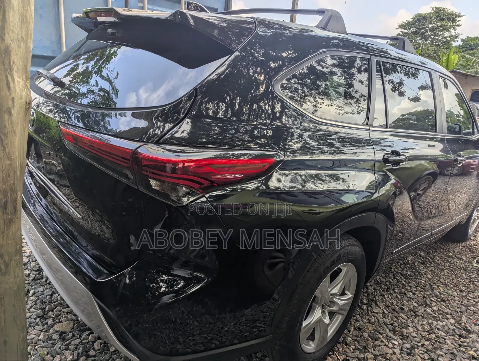 Toyota Highlander LE AWD 2023 Black