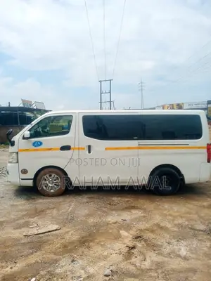 Nissan Caravan (Urvan) 2014 White