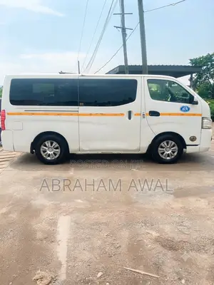 Nissan Caravan (Urvan) 2014 White