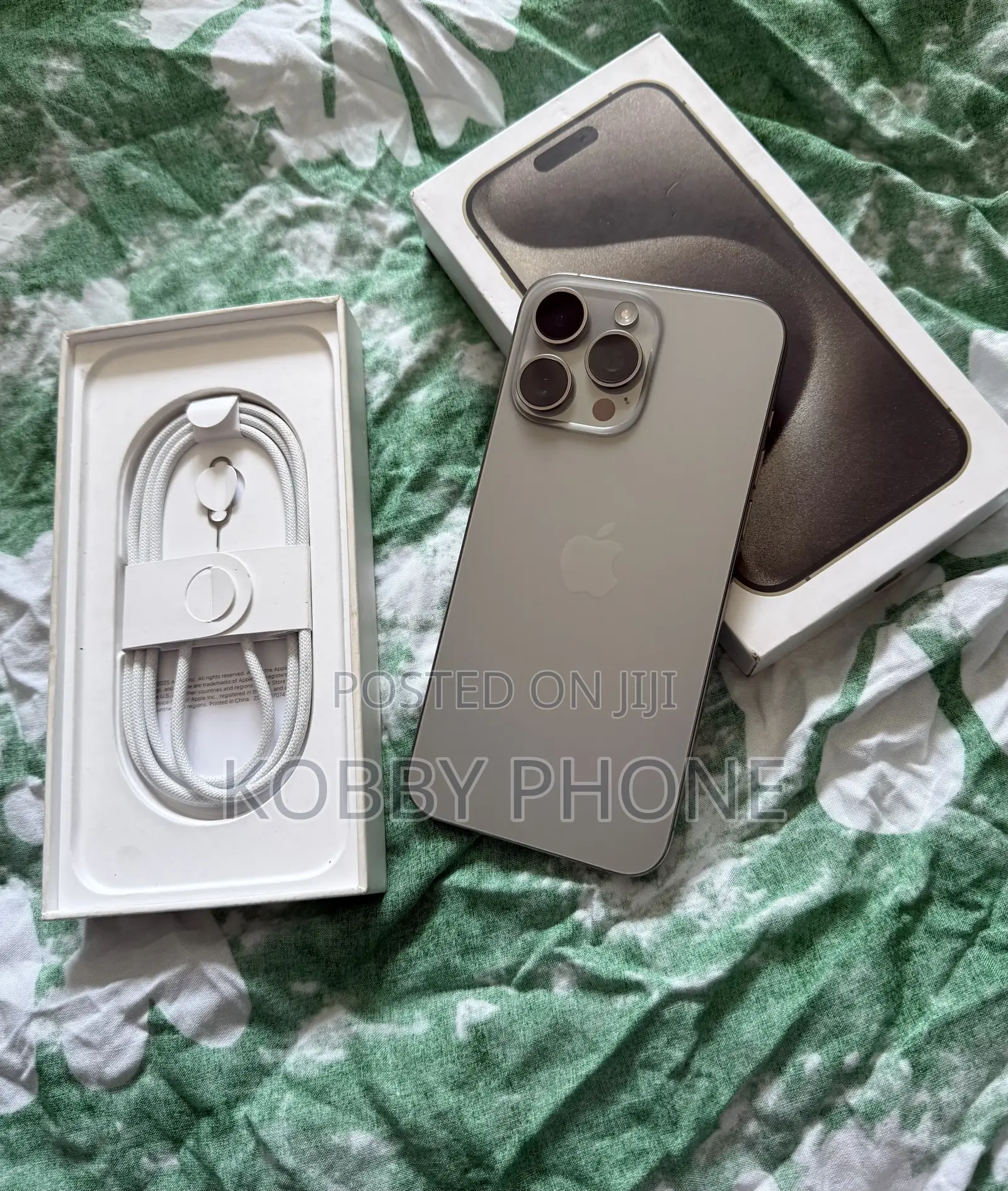 New Apple iPhone 15 Pro Max 512 GB Silver