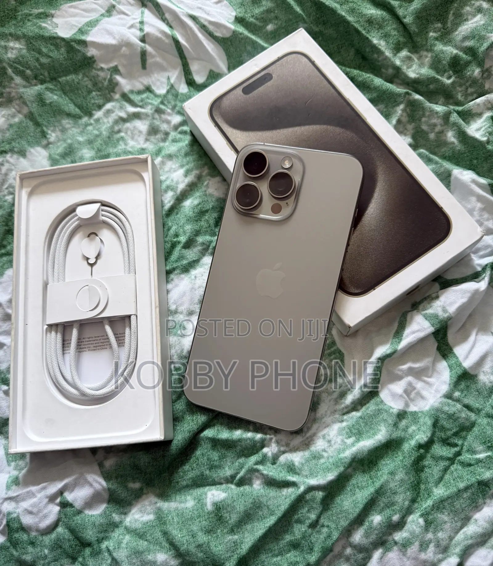 New Apple iPhone 15 Pro Max 512 GB Silver