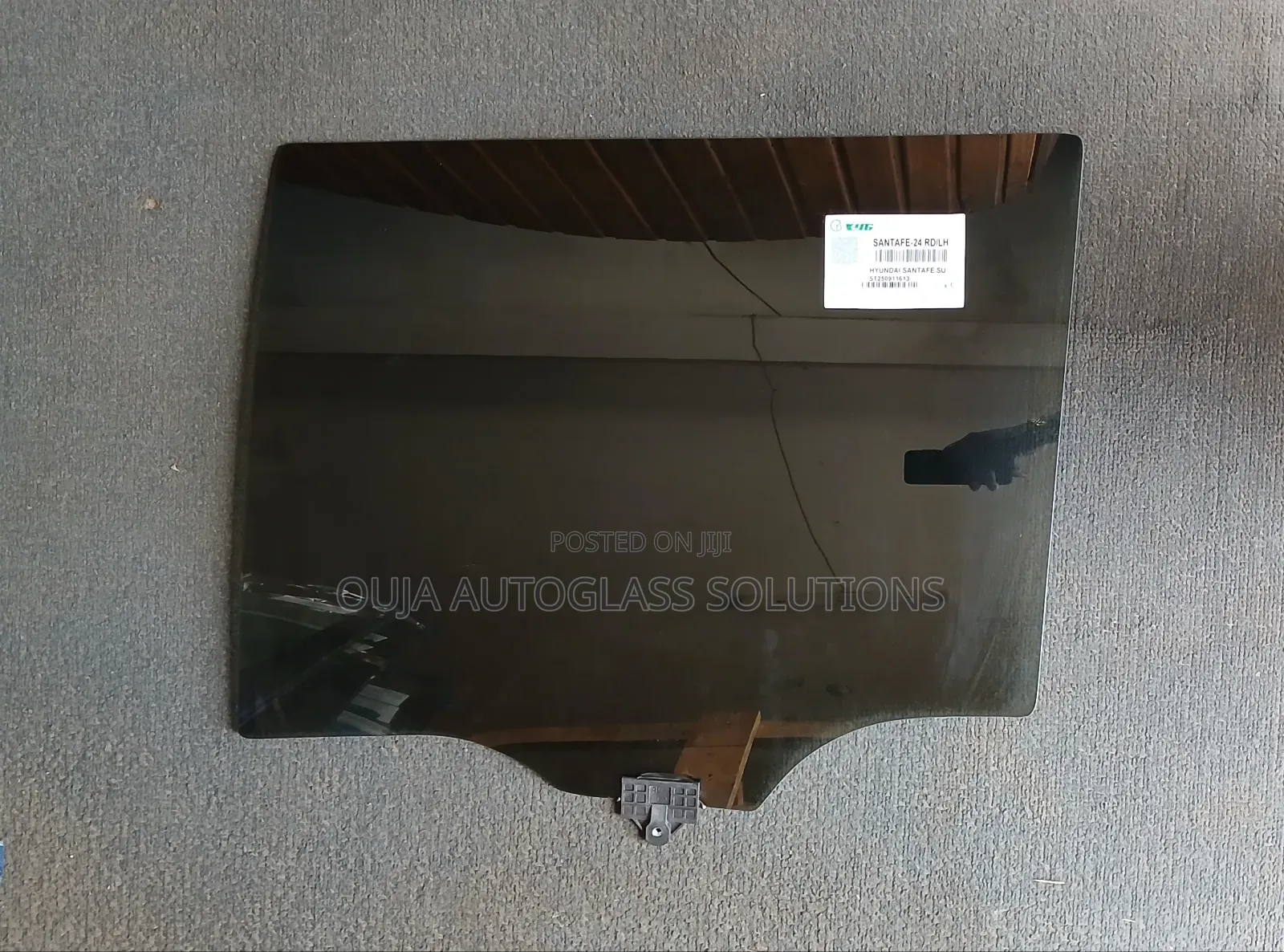 2024 Hyundai Santa Fe Rear Left Door Glass Available
