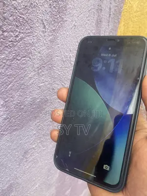 Apple iPhone 11 64 GB Black