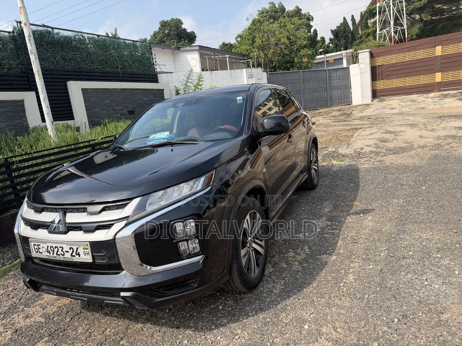 Mitsubishi Outlander 2021 Black