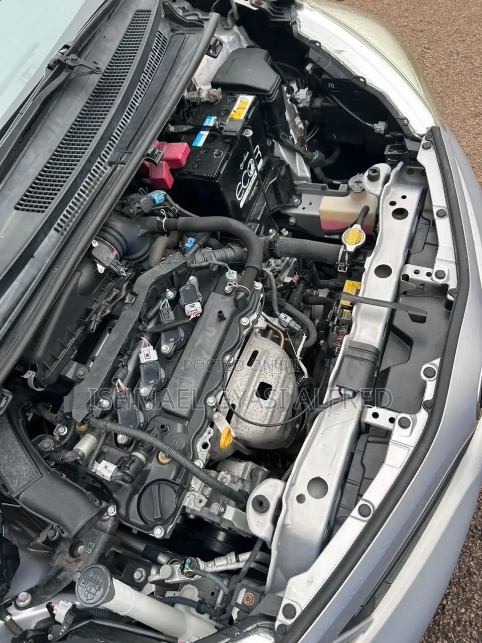 Toyota Vitz 1.3 FWD 5dr 2012 Gray