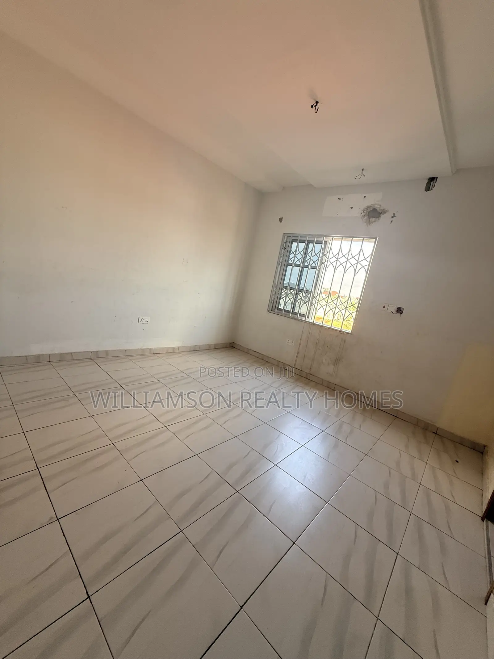 2bdrm Apartment in Community 18 Area, Spintex for rent