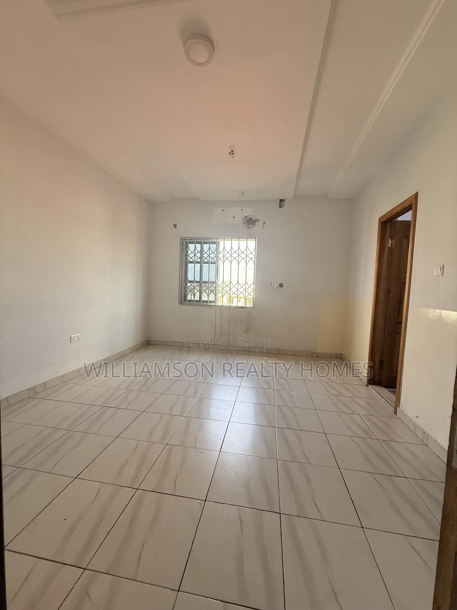 2bdrm Apartment in Community 18 Area, Spintex for rent