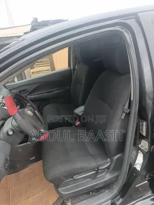 Toyota Yaris 2011 Black