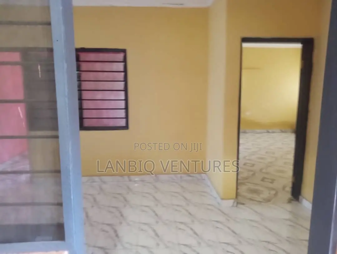 3bdrm House in Lapaz for rent