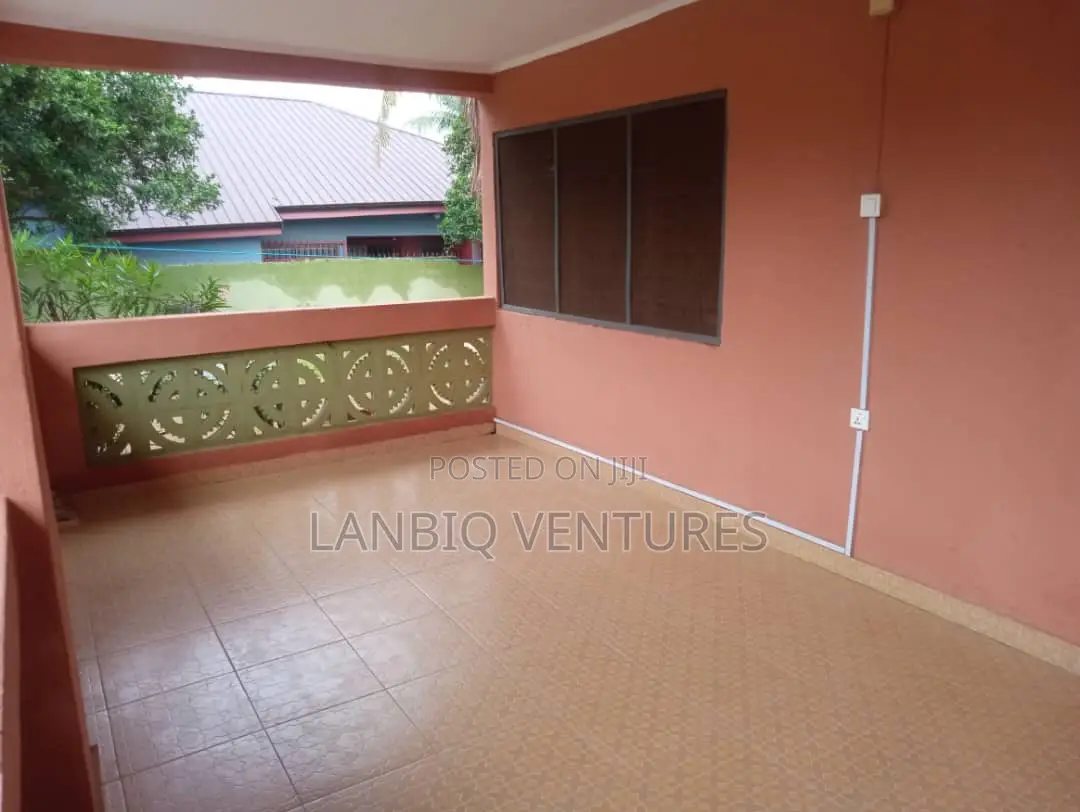 3bdrm House in Lapaz for rent
