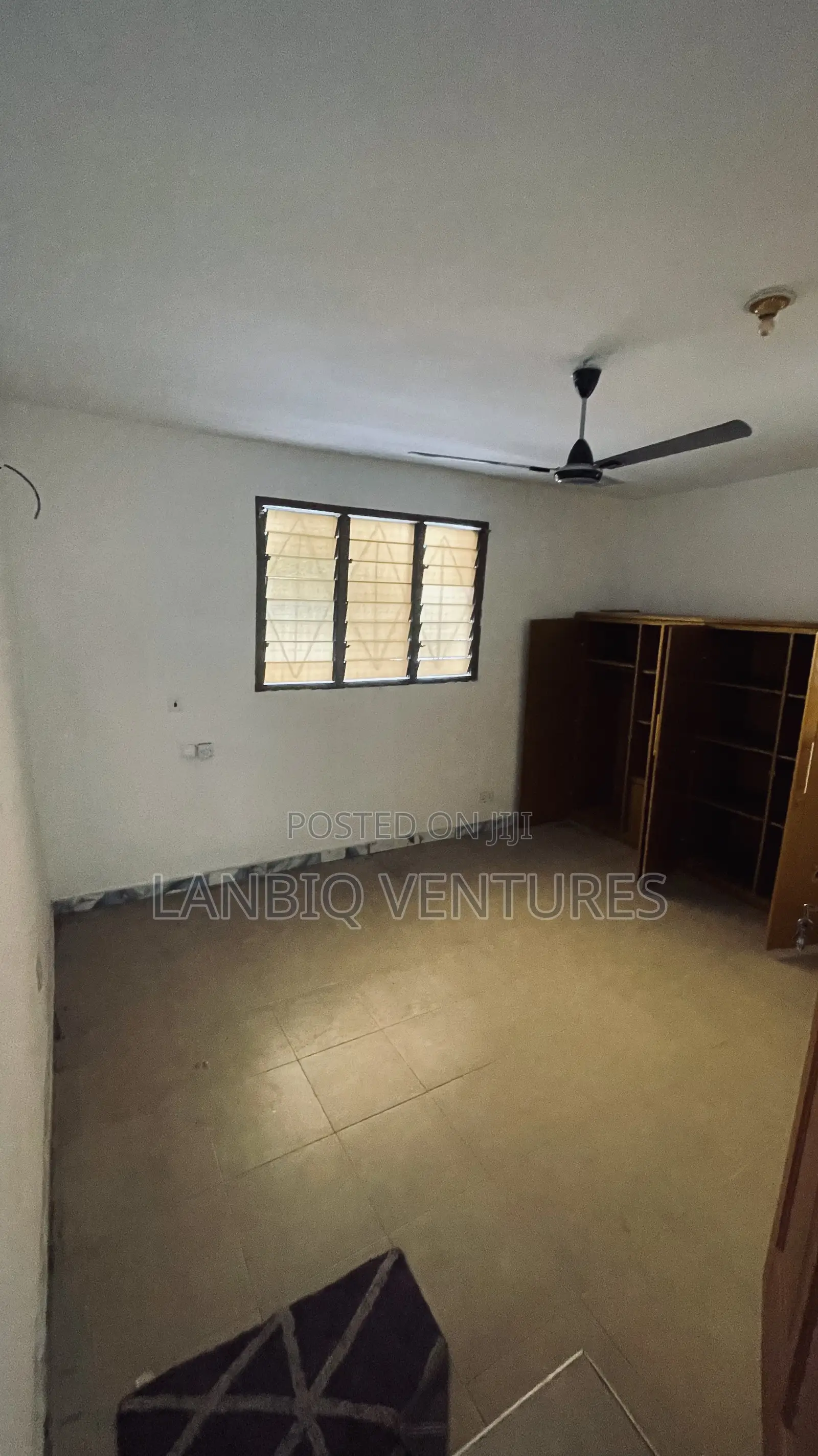 3bdrm Apartment in Awoshie for rent