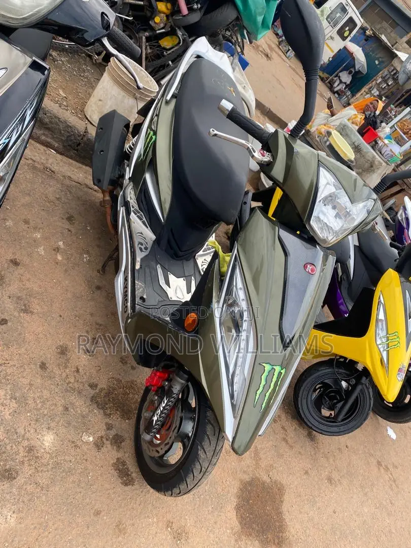 Kymco Agility 2020 Purple