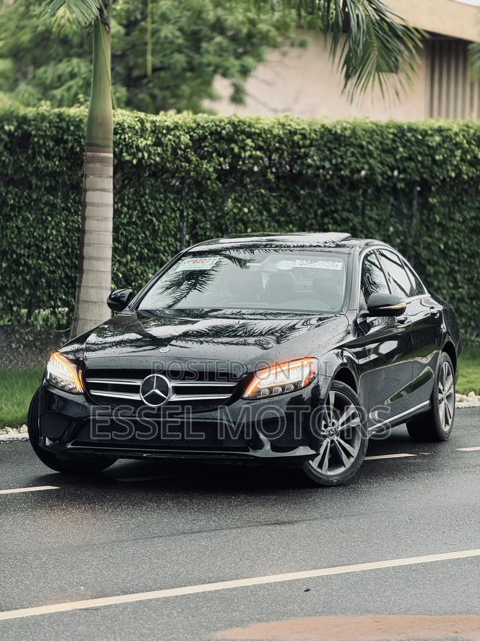 Mercedes-Benz C300 2020 Black