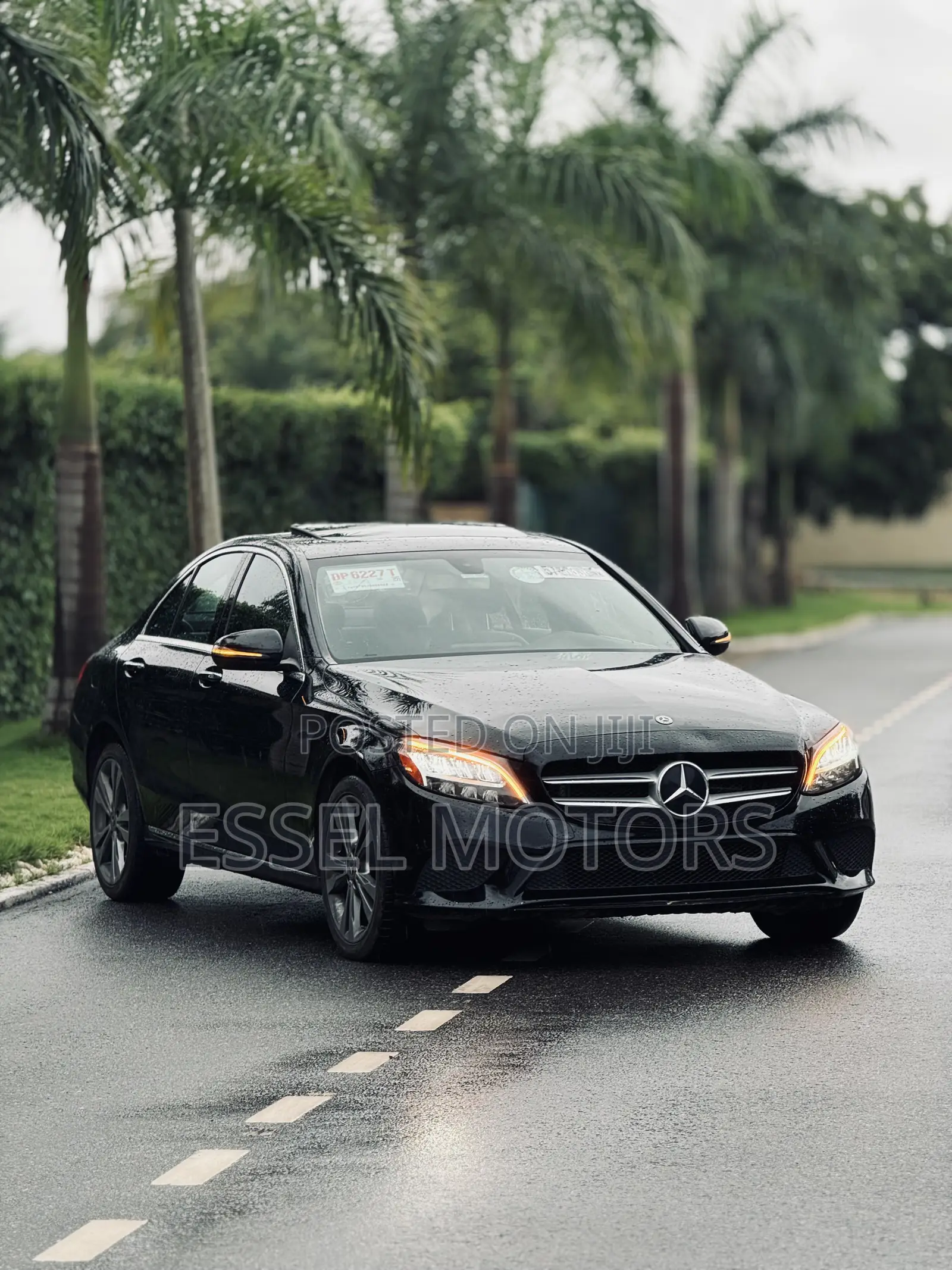 Mercedes-Benz C300 2020 Black