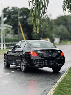 Mercedes-Benz C300 2020 Black
