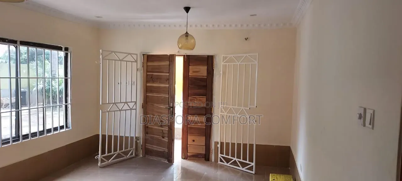 3bdrm House in Emmanuel Property, Police Station for rent