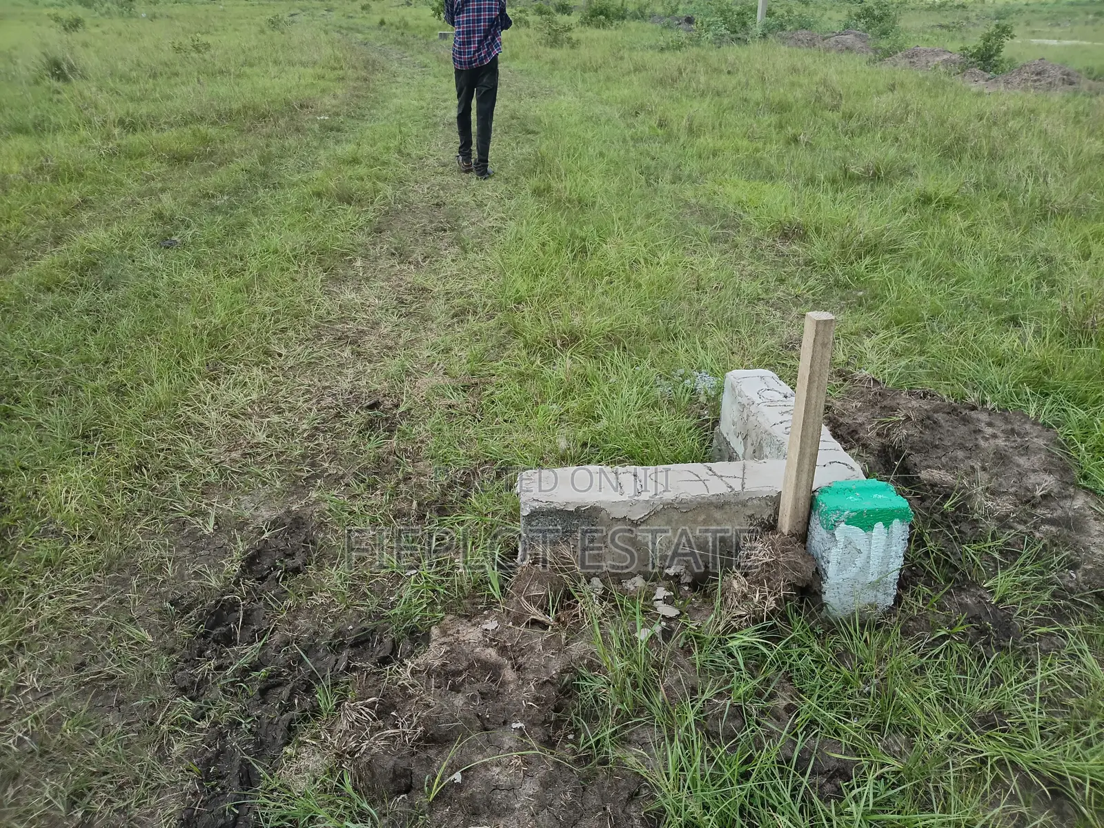 Serviced 70x100ft Plot — Shai Hills Land With Instalment Option