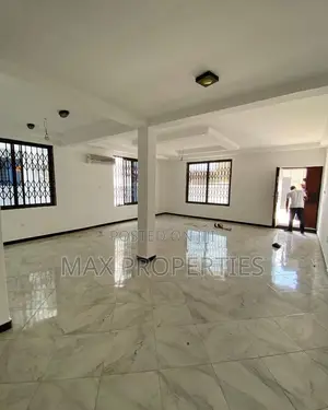 3bdrm House in Ashomang Estate for rent
