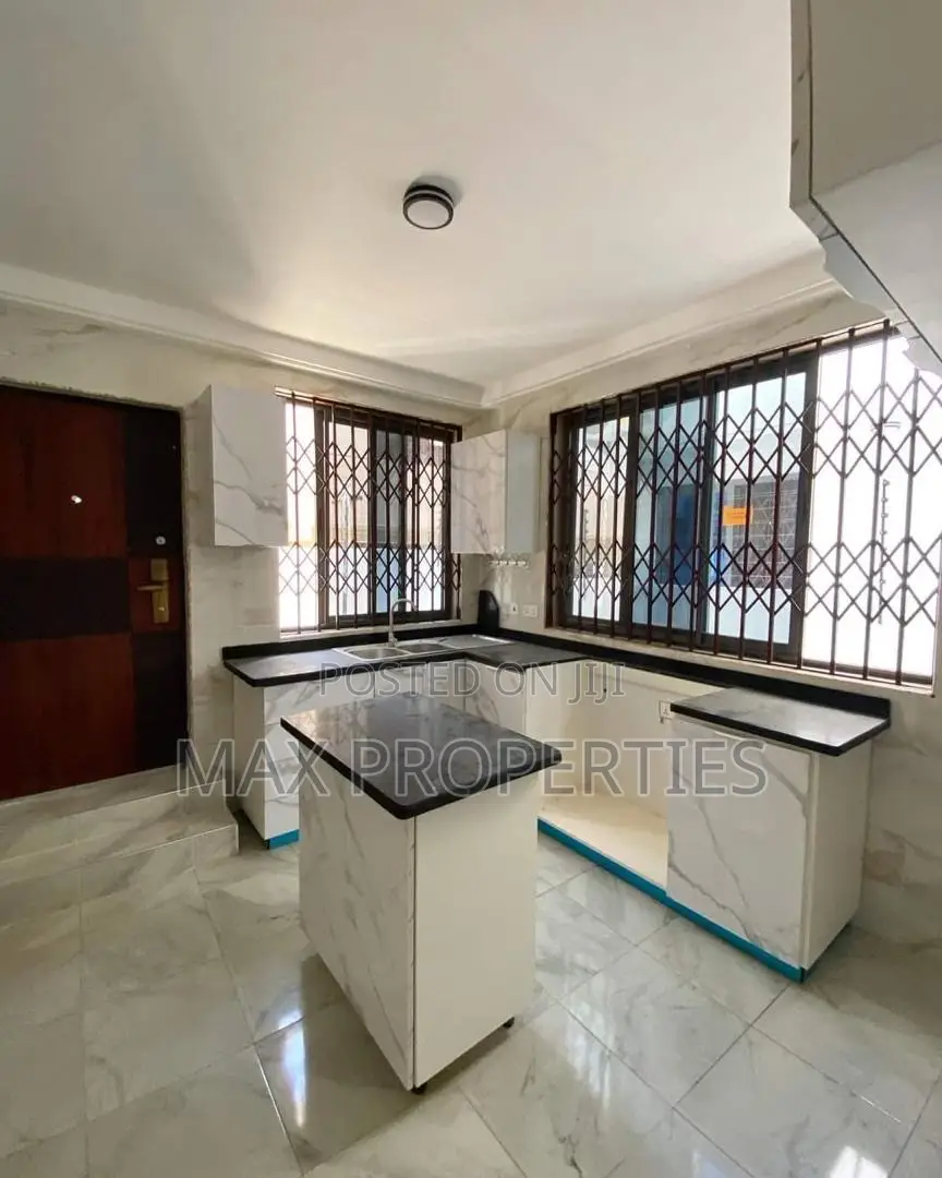 3bdrm House in Ashomang Estate for rent