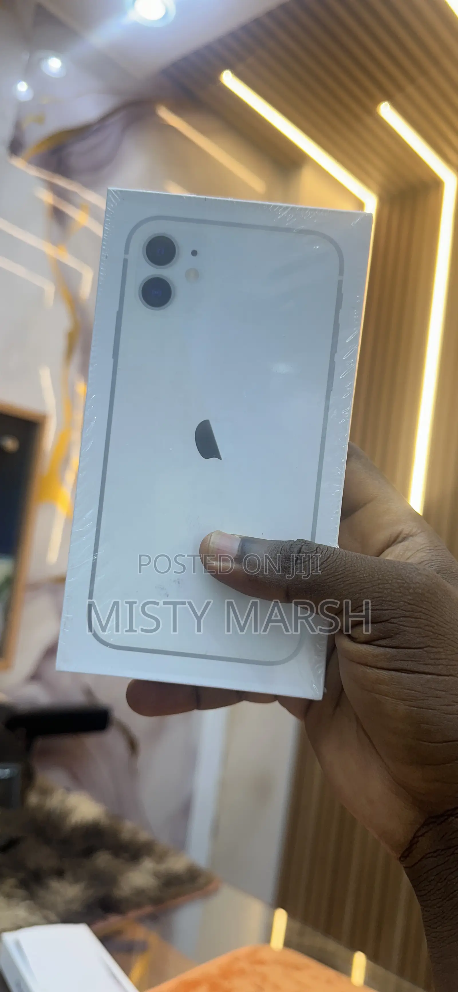 New Apple iPhone 11 256 GB White