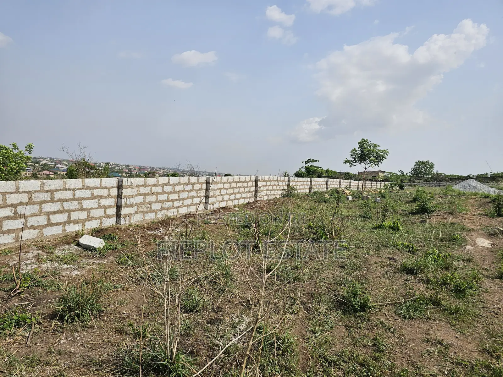 Litigation‐Free 70x100ft Plot — Kasoa Budumburam Behind Liberia Camp