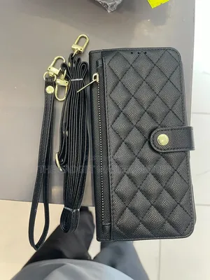iPhone 17 Pro Max Wallet Case (Side Bag) for Ladies