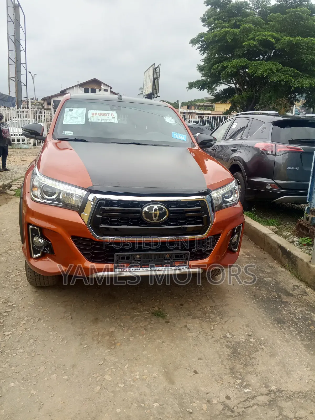 Toyota Hilux Revo Double Cab Deisel 2.4 RWD 2019 Beige