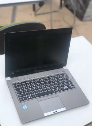 Laptop Toshiba Z30 8GB Intel Core i5 SSD 128GB