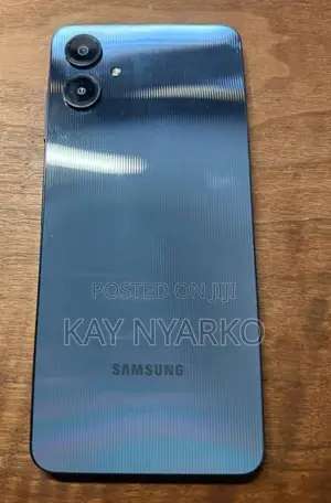 Samsung Galaxy A06 64 GB Black