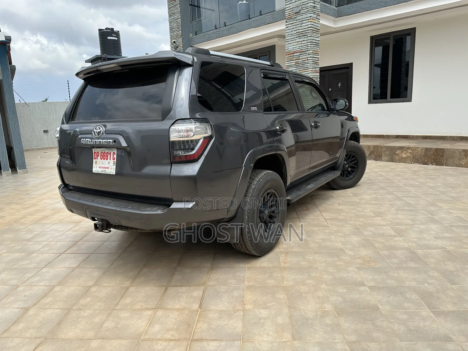 Toyota 4-Runner TRD Off Road 2020 Gray