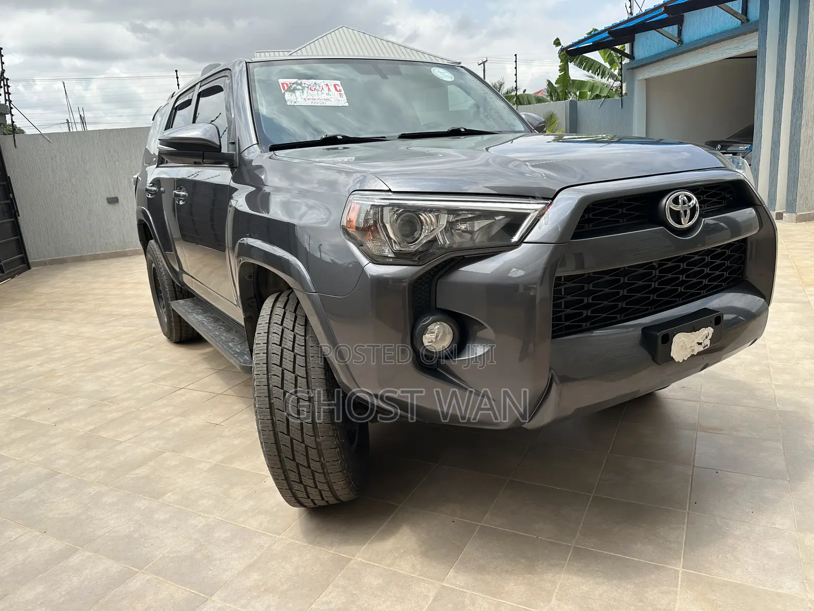 Toyota 4-Runner TRD Off Road 2020 Gray