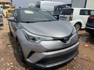 Toyota C-HR 2017 Gray