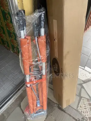 Orange Stretcher
