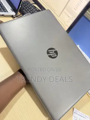 Laptop HP 250 G7 8GB Intel Core i5 SSD 256GB