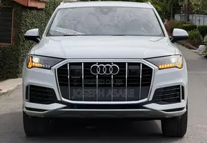 Audi Q7 2024 White