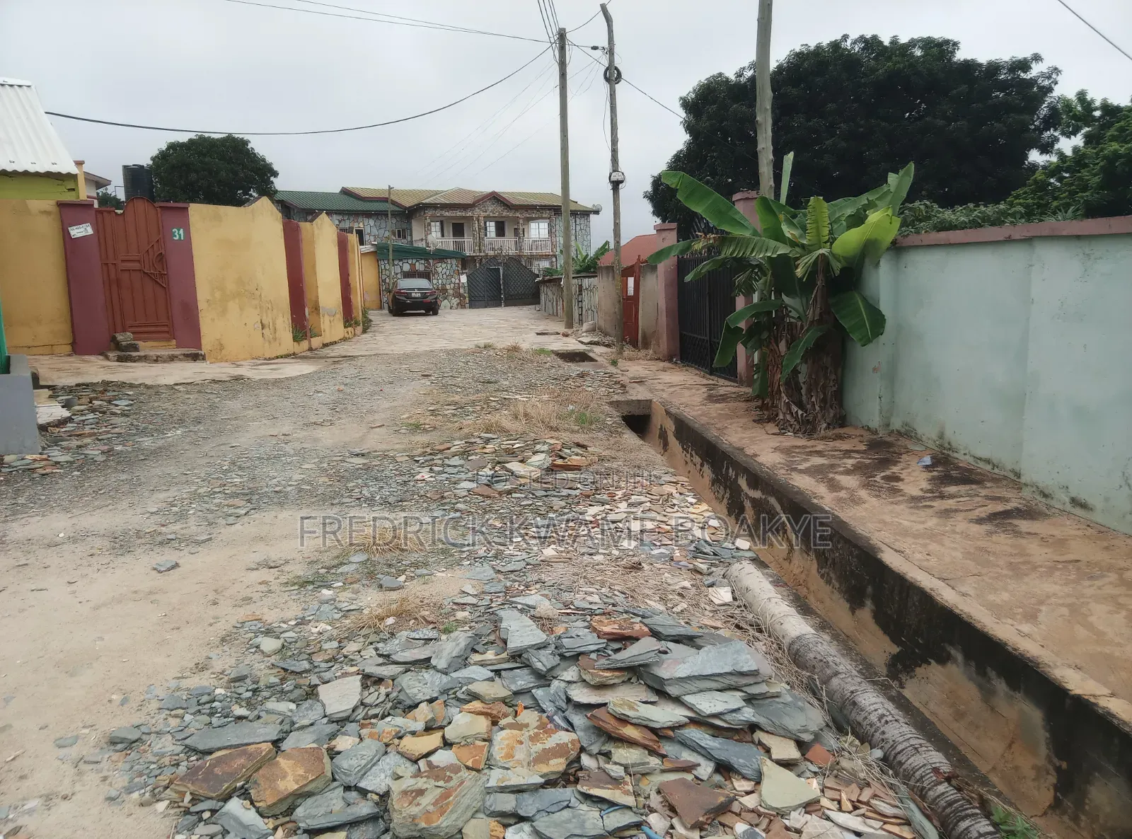 Plot of Land for Sale at Santasi