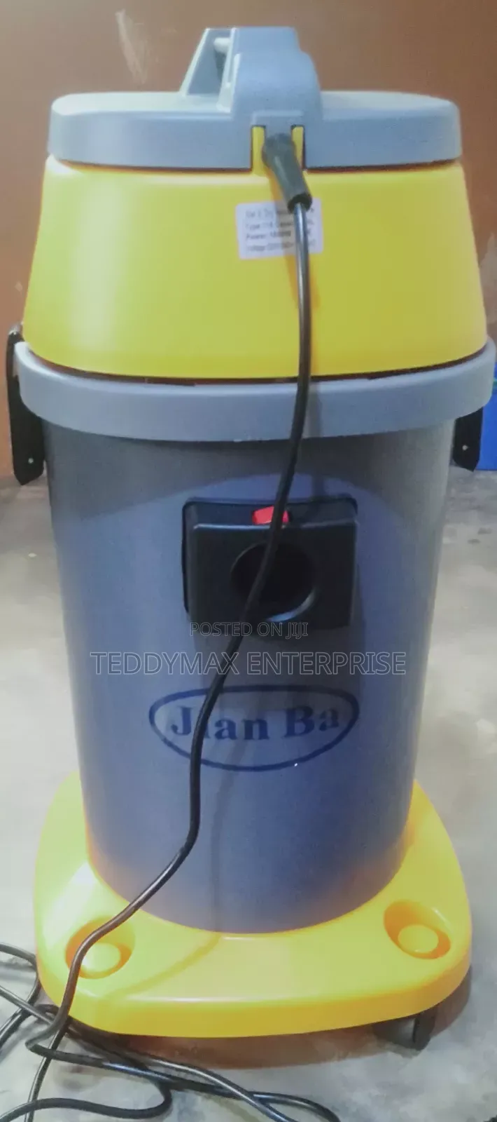 New Vacuum Cleaner 1500w 30l for Sale