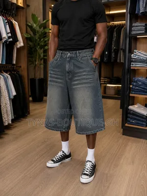 Three Quarters Jeans