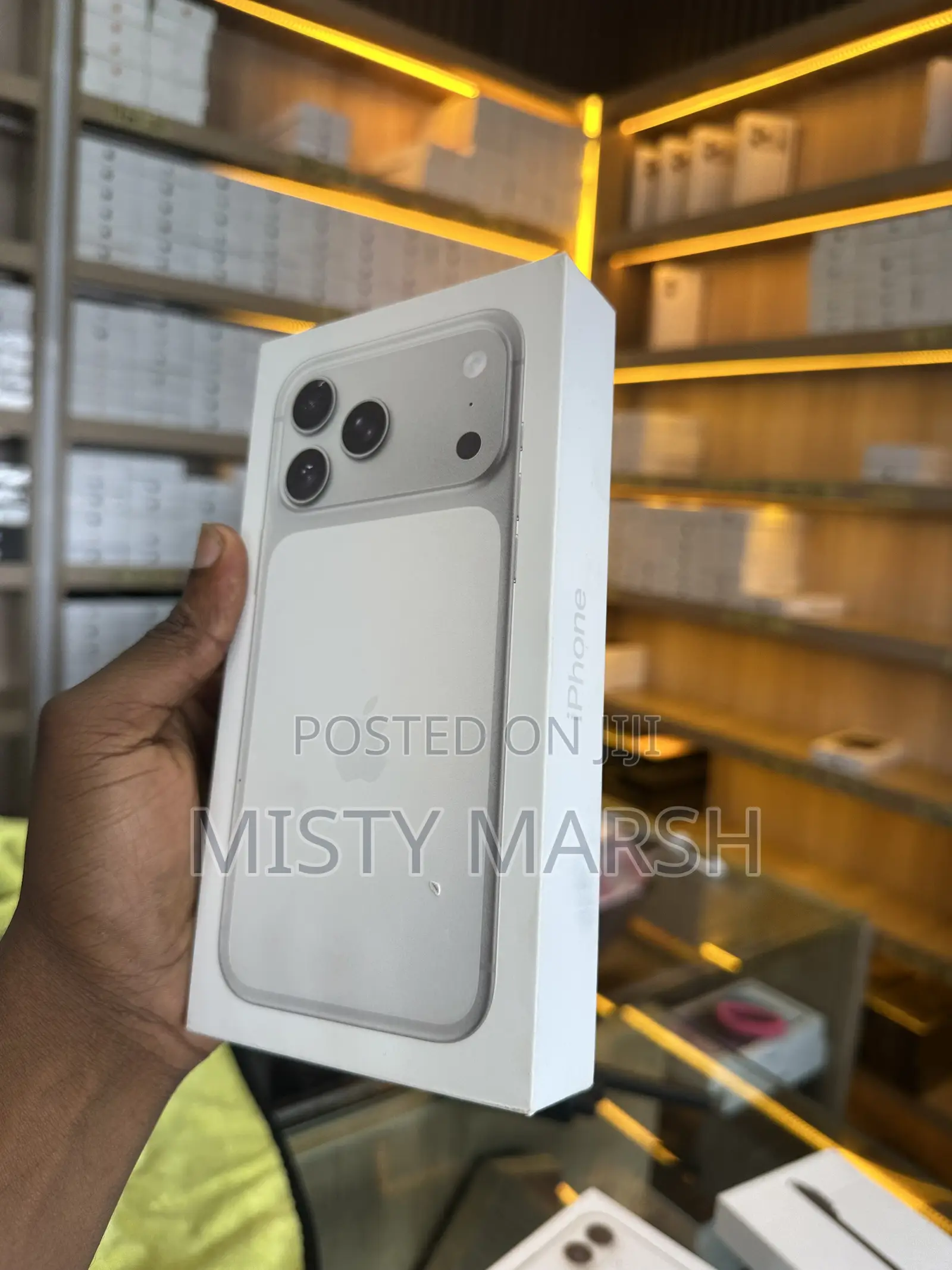 New Apple iPhone 17 Pro Max 256 GB Silver