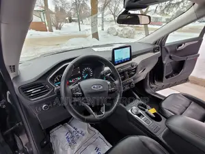 Ford Escape SEL 2021 Black