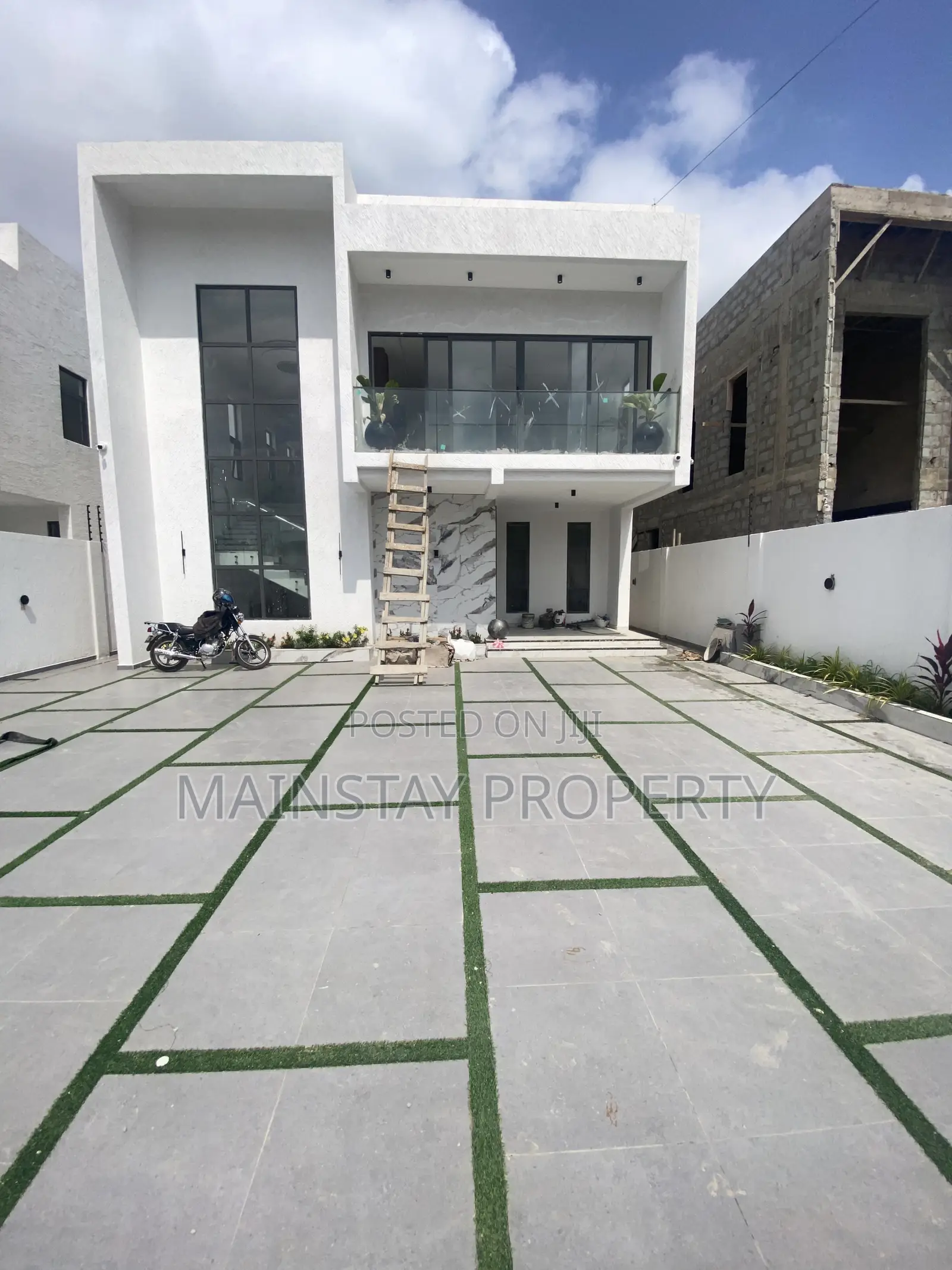 4bdrm House in Mainstay Estates, East Legon for sale