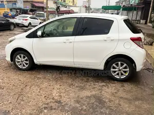 Toyota Vitz 1.3 AWD 3dr 2012 White