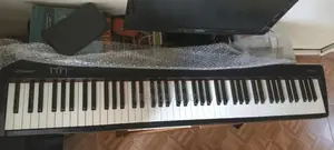 Roland Fp-10 Digital Piano – Uk Used