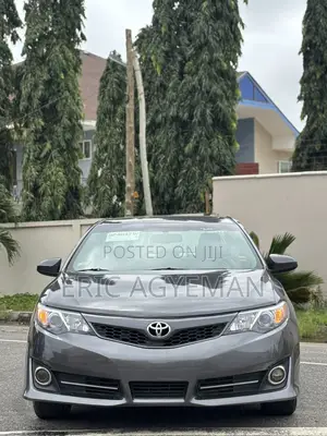 Toyota Camry 2014 Gray